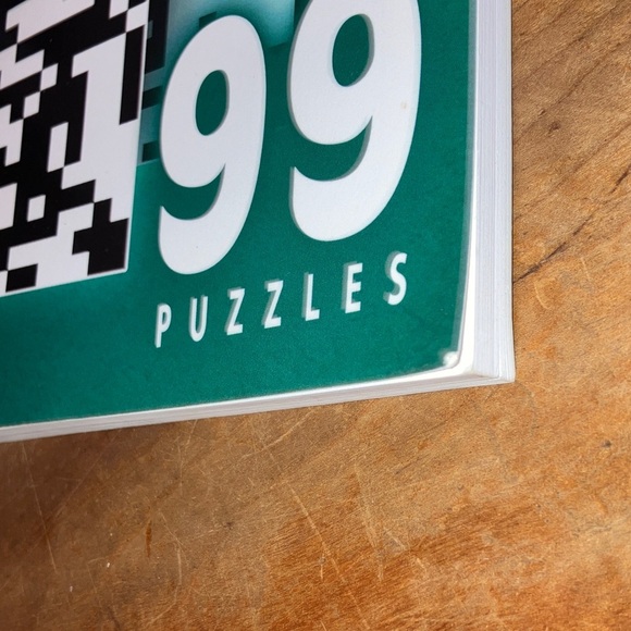 The gauntlet of griddlers Book 3 - easy to hard - softcover 99 Puzzle Book - Picture 10 of 14